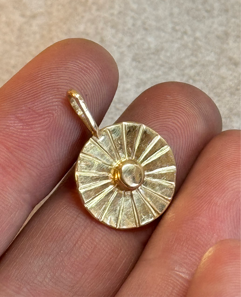 14k Sun pendant